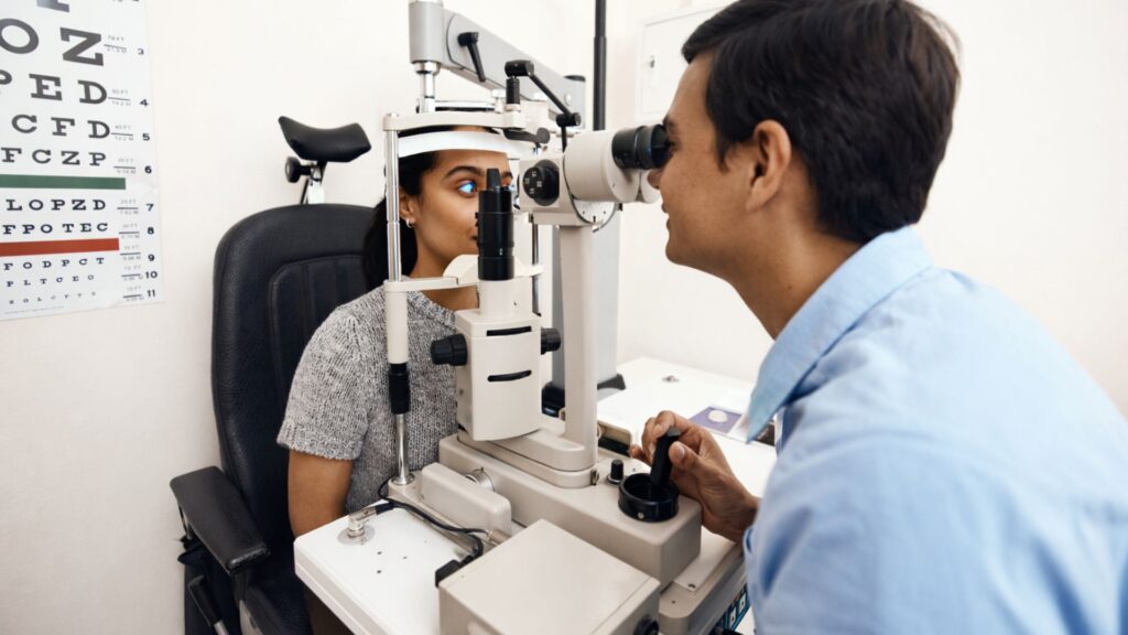 Ophthalmologist Clinic in Ambikapur